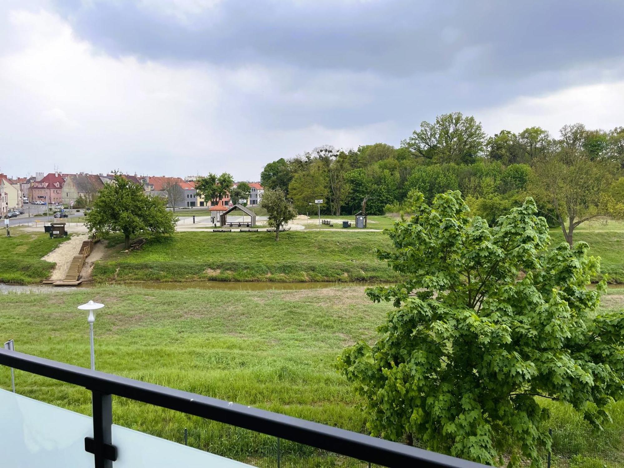 Apartament Nad Barycza Міліч Екстер'єр фото